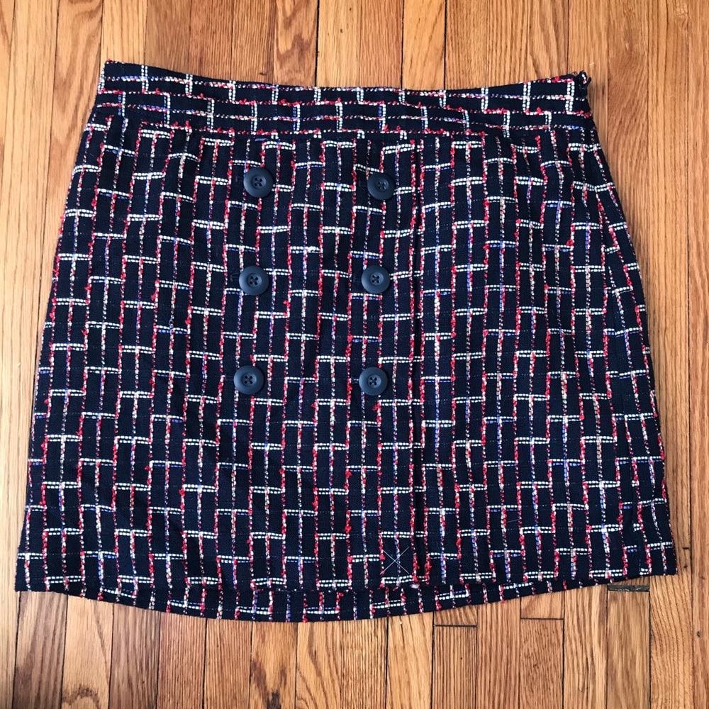 Loft Skirt - Picture 1 of 3